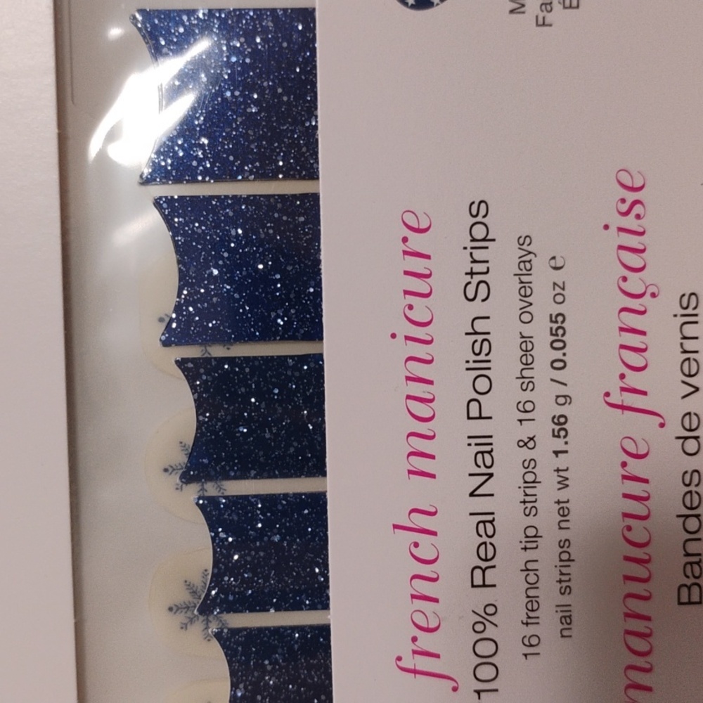 Color Street - In A Flurry French Mani Set